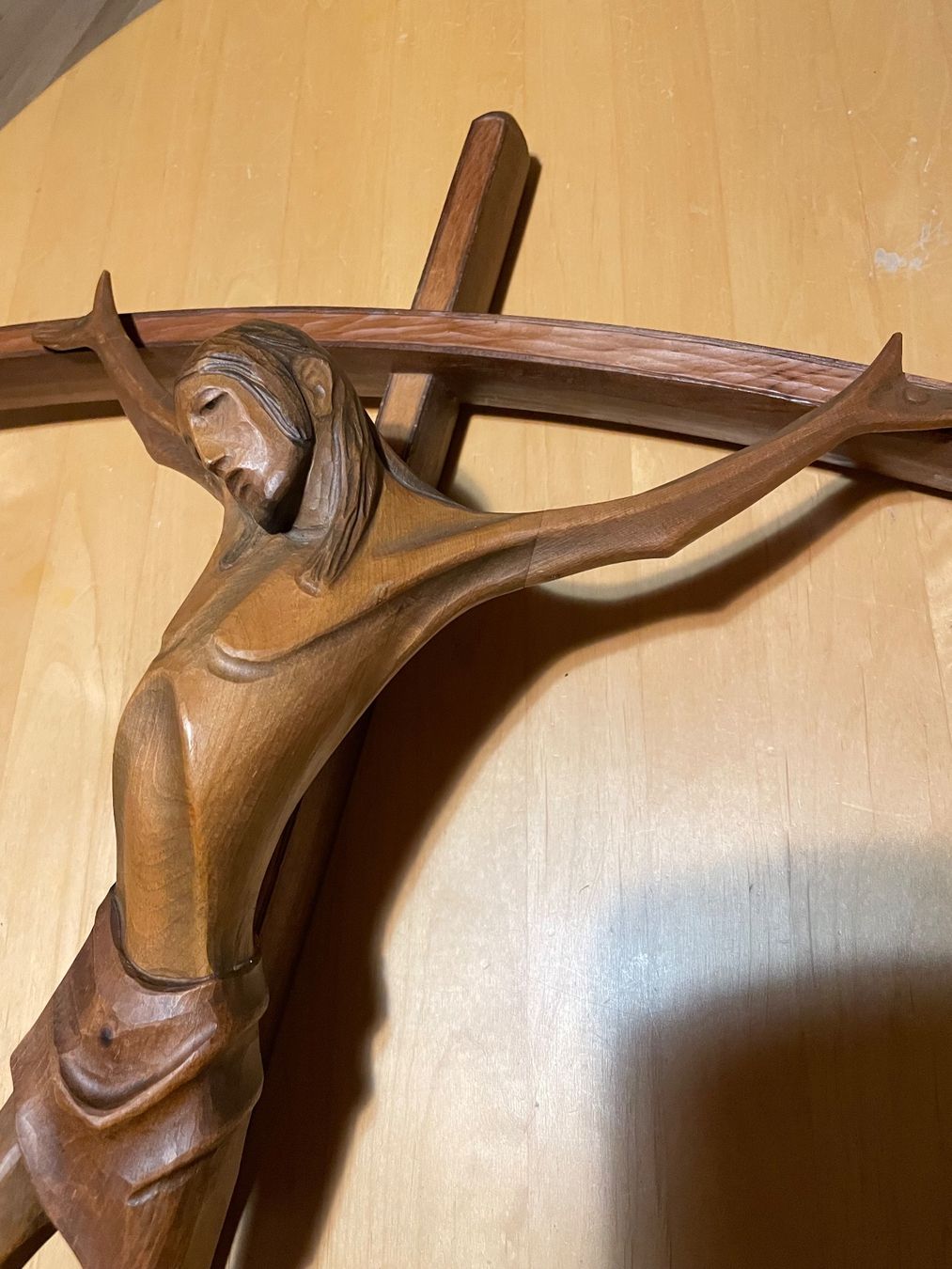 Statuette: Kruzifix, Handgeschnitzt – Usato da Frümsen venduto da Pescatore3 2