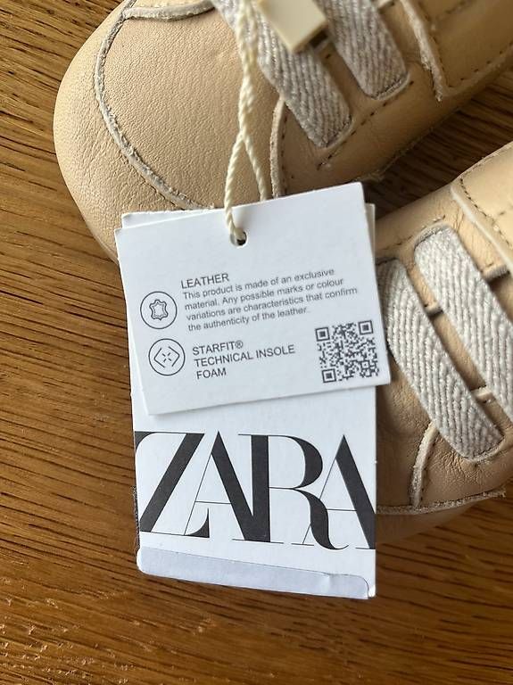 Zara Scarpe per ragazzi: Zara Kinder LEDER-SNEAKER Größe - 20 – Usato da Thalwil venduto da mjg_s9gg