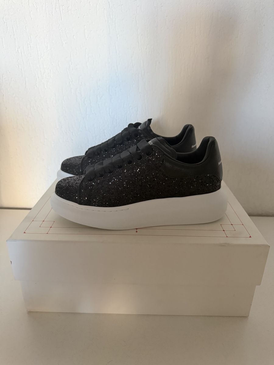 Alexander Mcqueen Scarpe da donna: Alexander Mcqueen Sneaker Black Glitter – Nuovo e nell'imballaggio originale da Dübendorf venduto da Sneaker_Seller