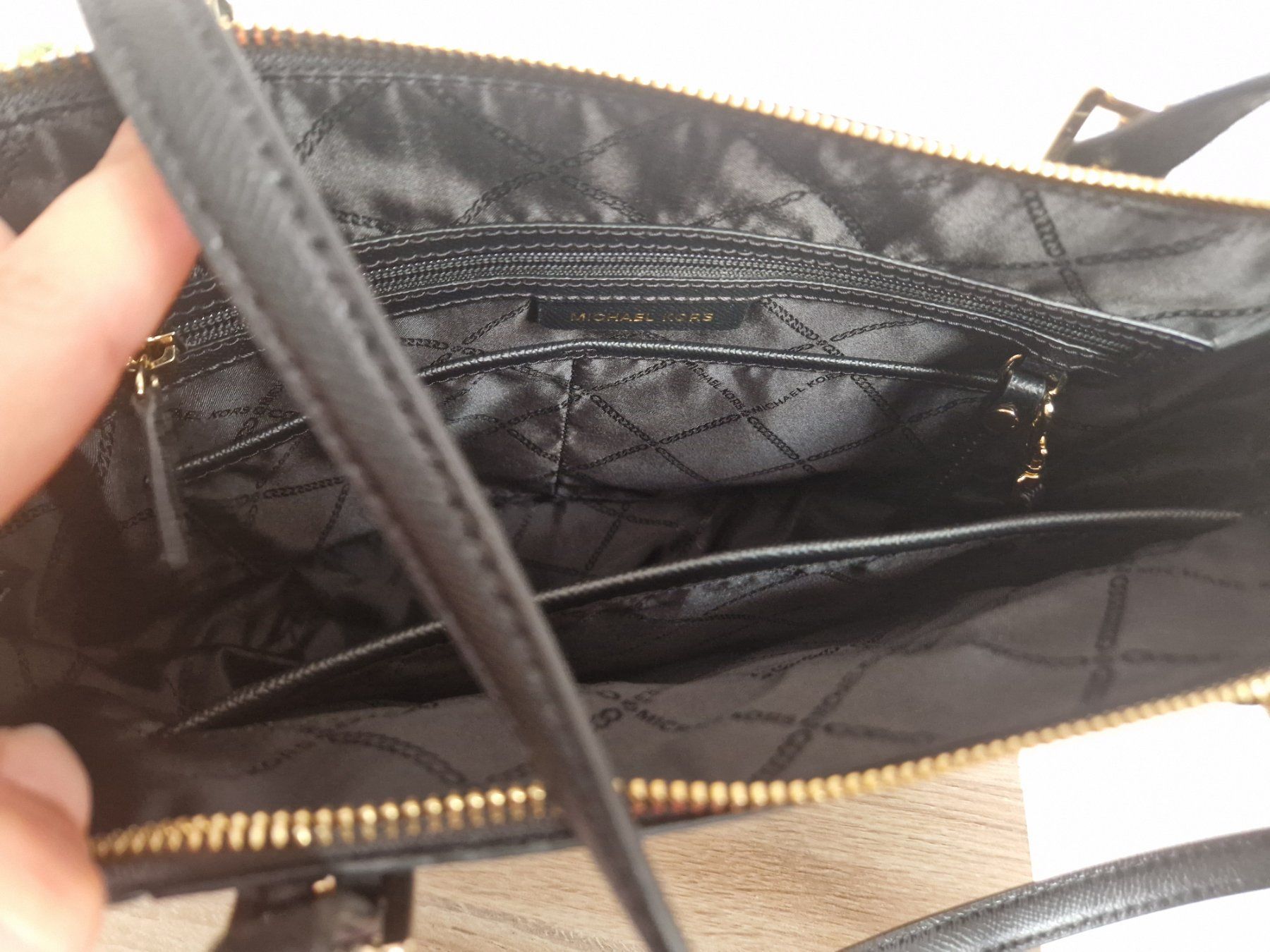 Michael Kors Borse da donna: Sac Michael Kors noir authentique neuf – Usato da Missy venduto da valentine17 5