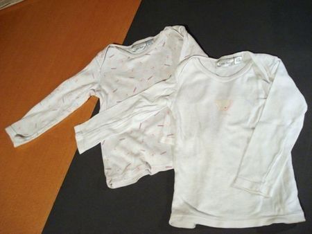 2 Langarm-Unterhemdchen Gr. 86