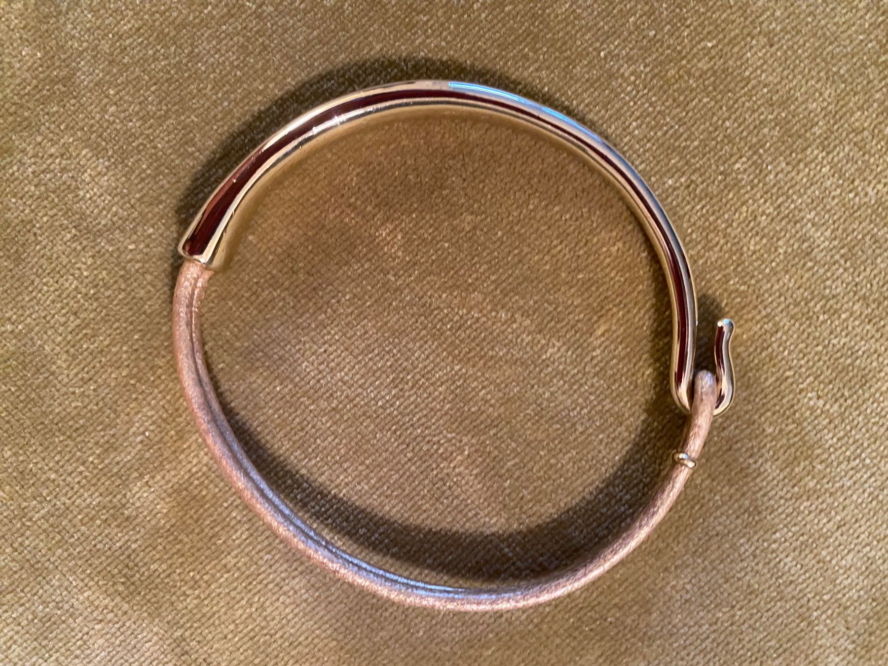 Bracciali & Braccialetti: Bracelet doré + cuir – Usato da St-Blaise venduto da NSUTT1953