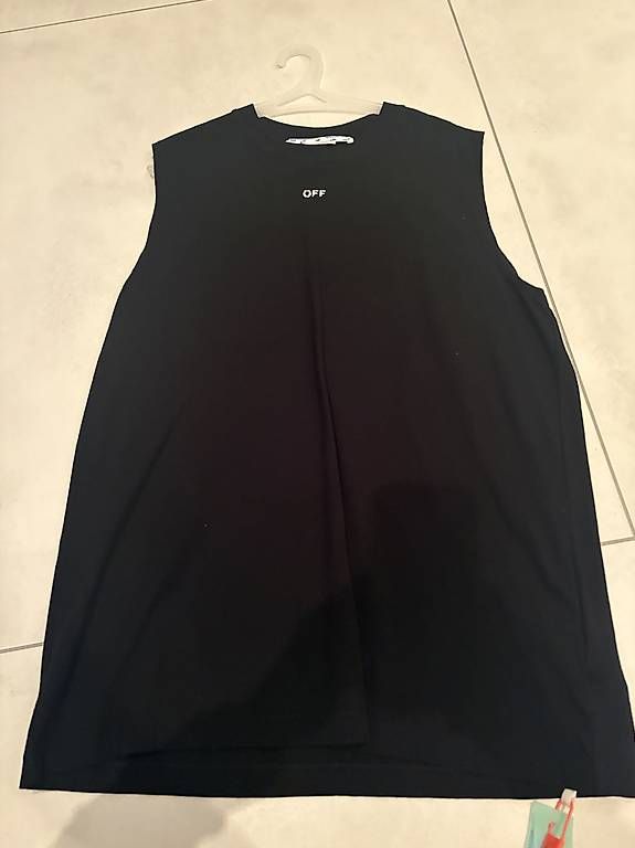 Off-White T-shirt: Canotta Off-white – Usato da Minusio venduto da giu_w2st