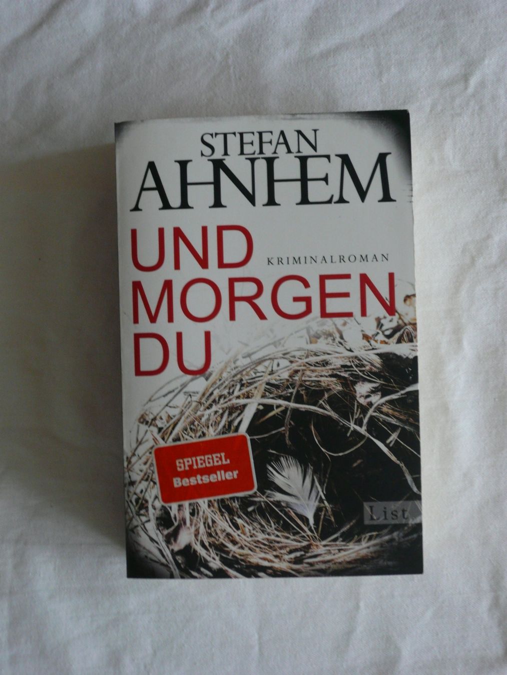 Libri: Kriminalroman von Stefan Ahnhem – Nuovo (secondo la descrizione) da Rotkreuz venduto da Busa17 3