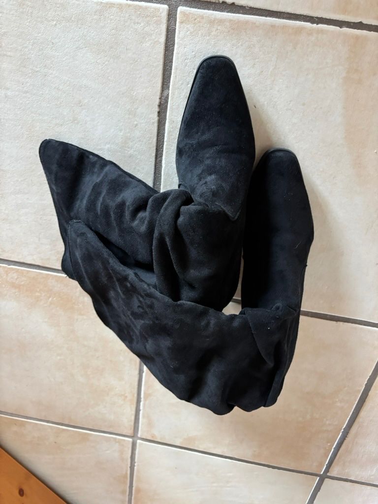 Scarpe da donna: Stiefel schwarz Velours, neu Gr. 37 – Nuovo (secondo la descrizione) da Winterthur venduto da Riiita 4