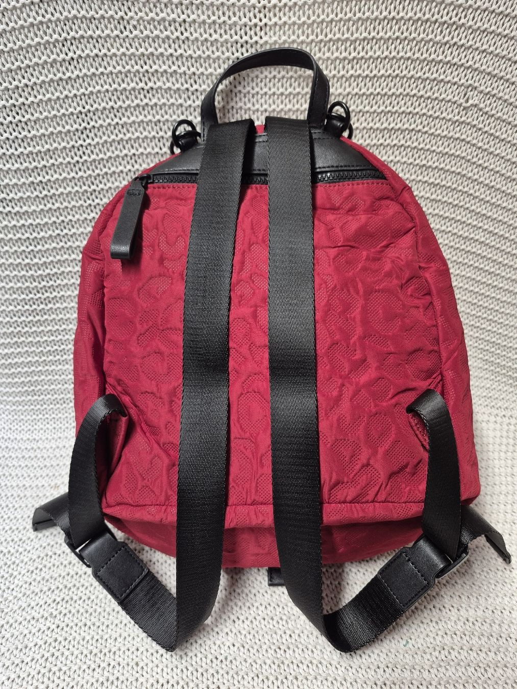 Desigual Rucksäcke: Desigual geräumiger Rucksack, rot, NEU – Neu (gemäss Beschreibung) aus Merligen von muss_haben 2