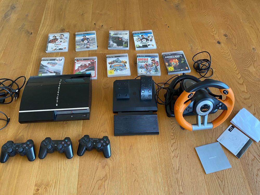 Playstation 3, 3 Controller, Lenkrad, diverse Spiele | Kaufen auf Ricardo
