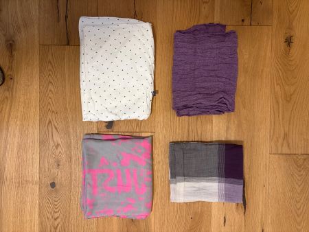 4 verschiedene Schals weiss / violett / rosa gebraucht