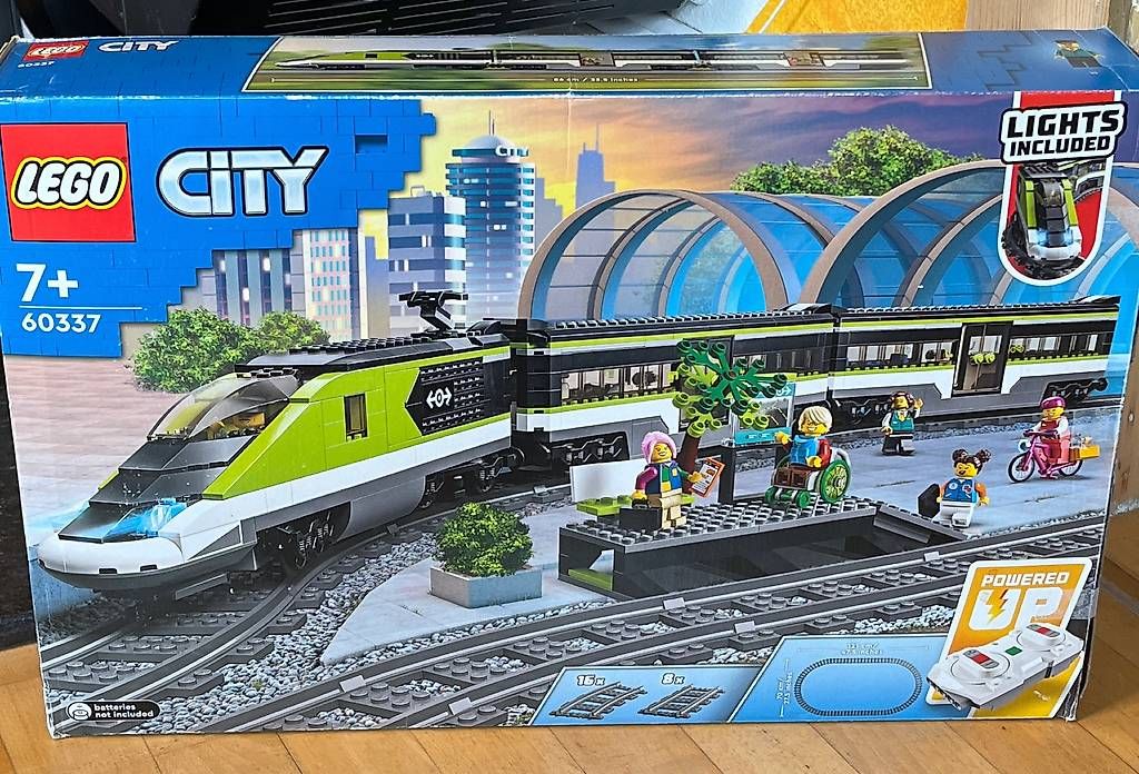 Kit di costruzioni: Lego City 60337 Express Passenger Train – Usato da Grenchen venduto da mammamia25
