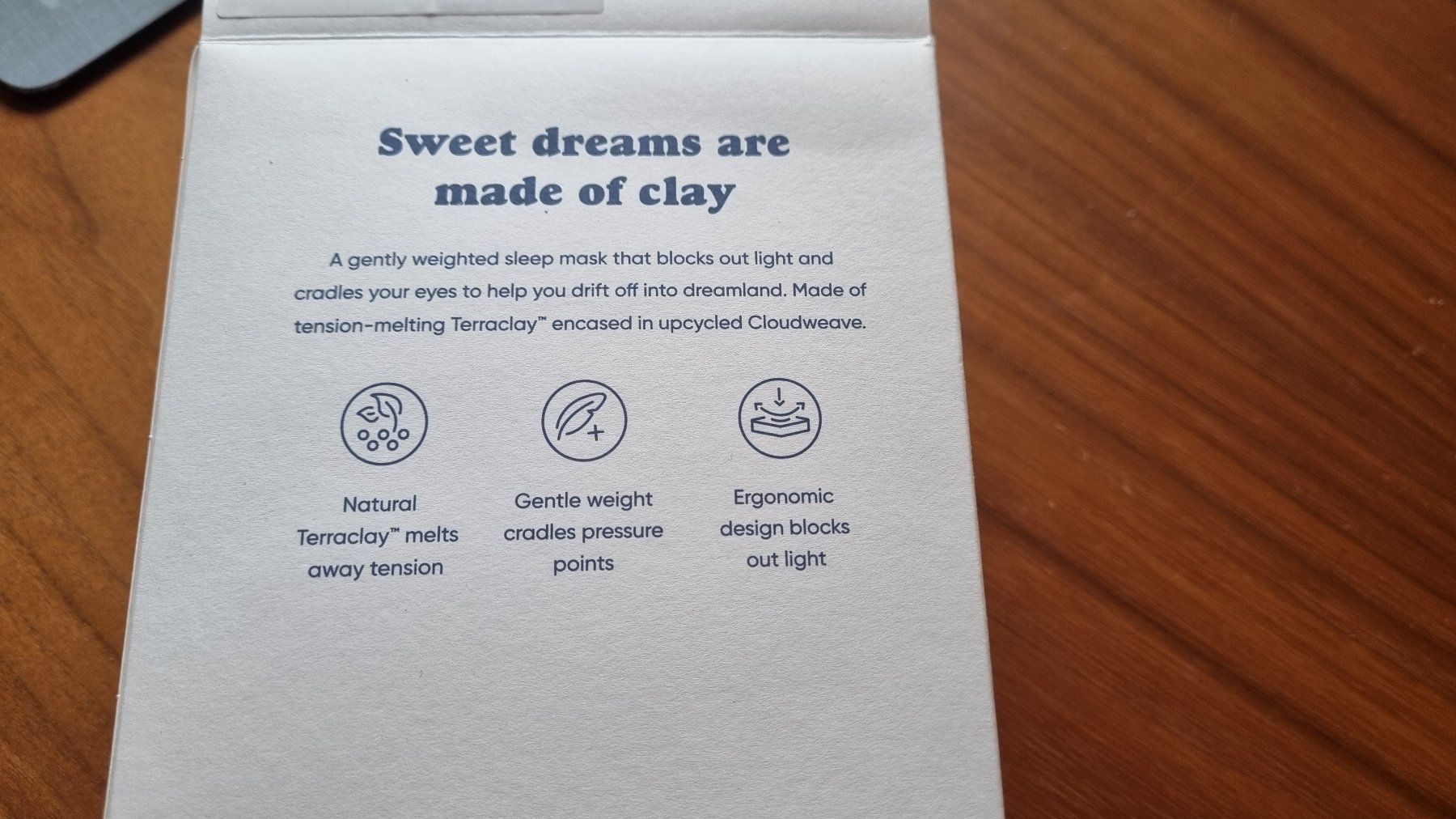 Maschere: Masque de sommeil pour les yeux Bearaby – Usato da Bévilard venduto da AnnCHUK 3