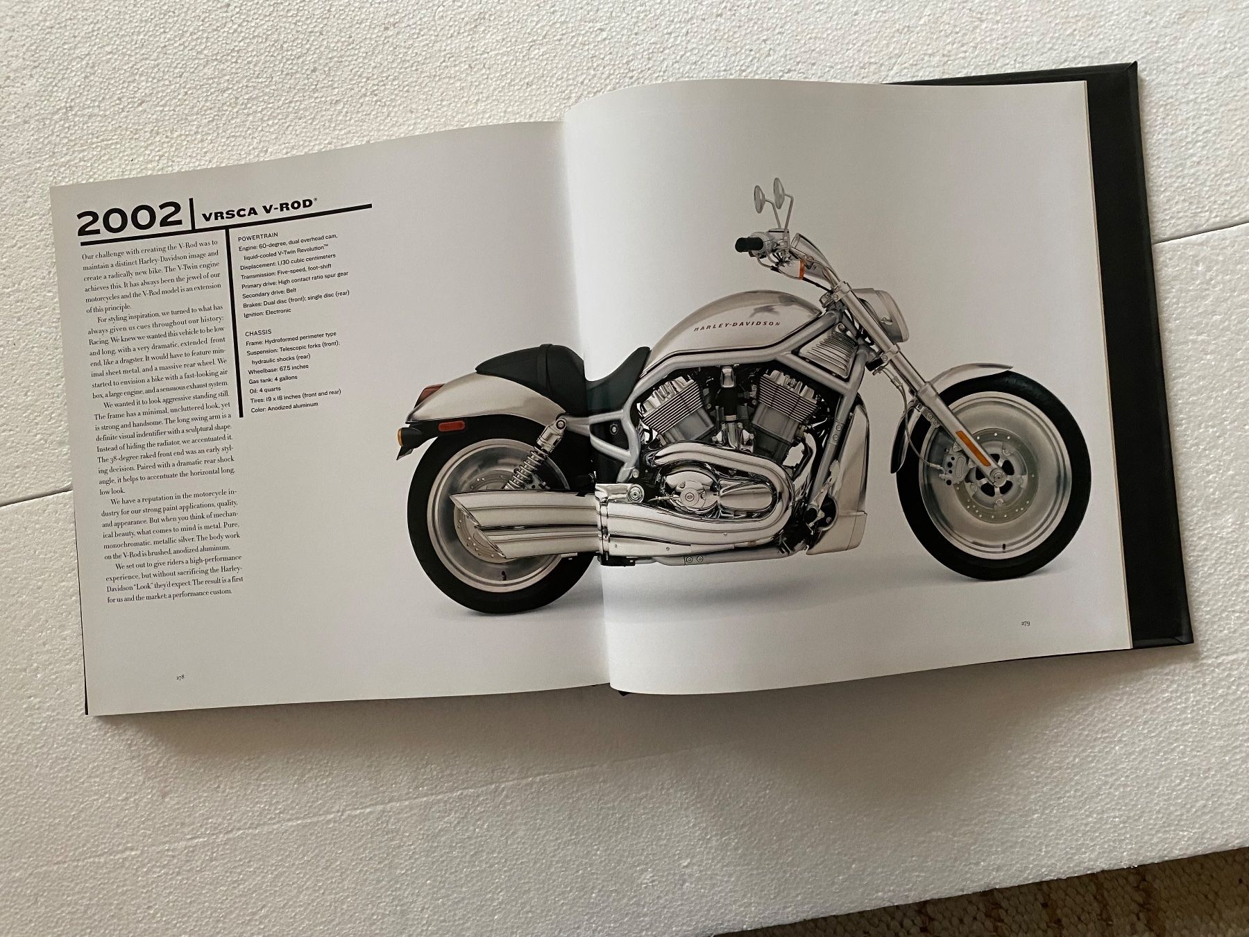 Libri: Harley-Davidson: 100 Years - Willie G. Davidson Buch Top! – Nuovo (secondo la descrizione) da Berg TG venduto da Electrolux23 1