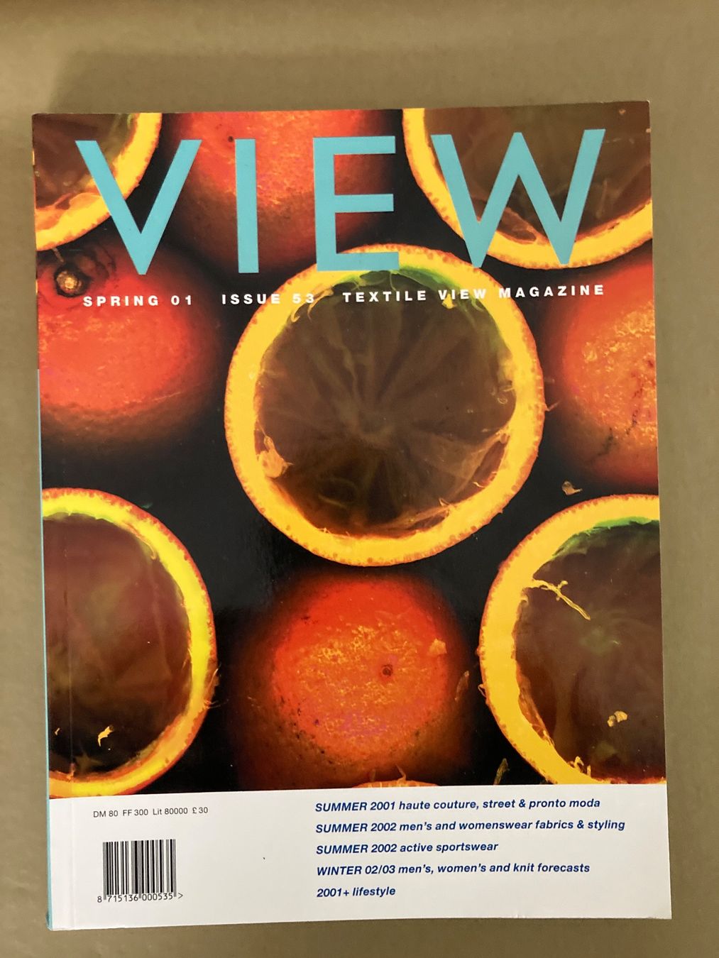 Zeitschriften & Magazine: View Textile 2001 Mode Trend Inspiration Stoffe Design – Gebraucht aus Aarwangen von nemkin61