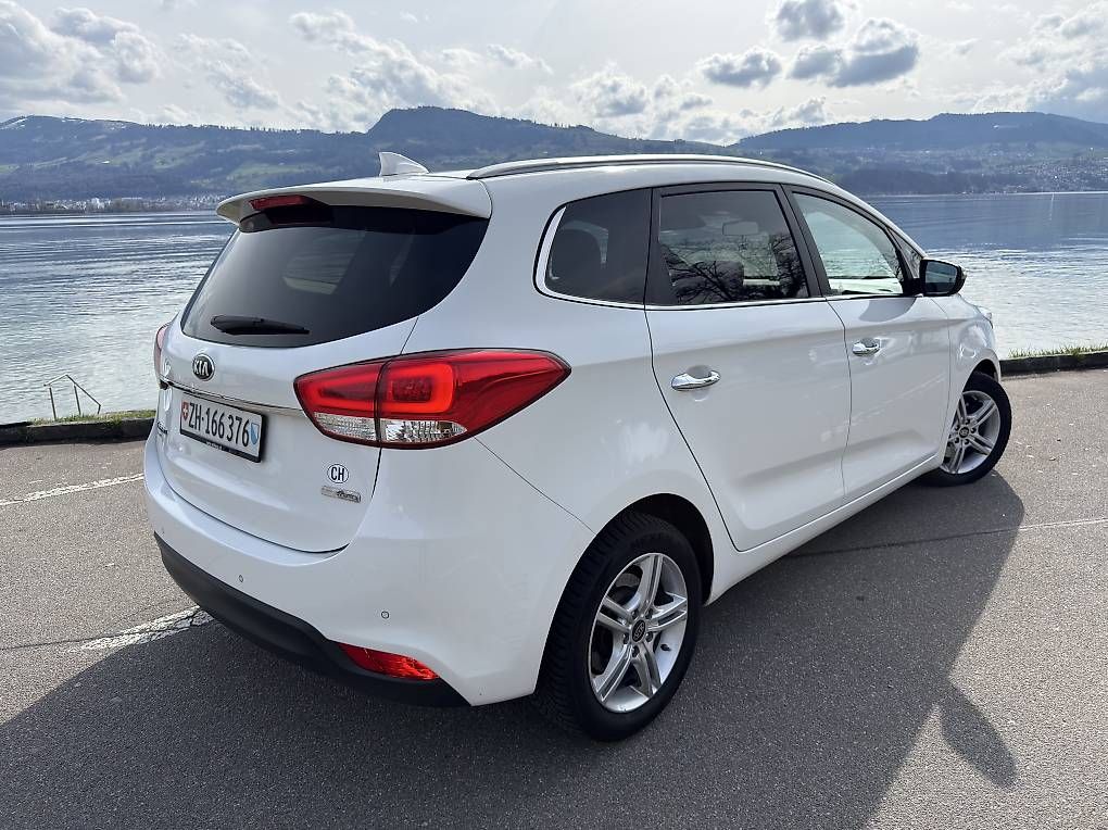 Automobili: Kia Carens Swiss Edition  – Usato da Männedorf venduto da mih_dv9h 3