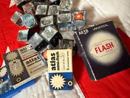 Grand lot de lampes Flash Flashcube et Miniflash Vintage