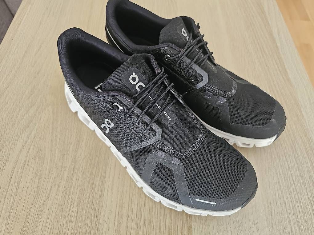 Herrenschuhe: ON Cloud 6, Grösse 44 – Neu und originalverpackt aus Adliswil von FHeidt 3