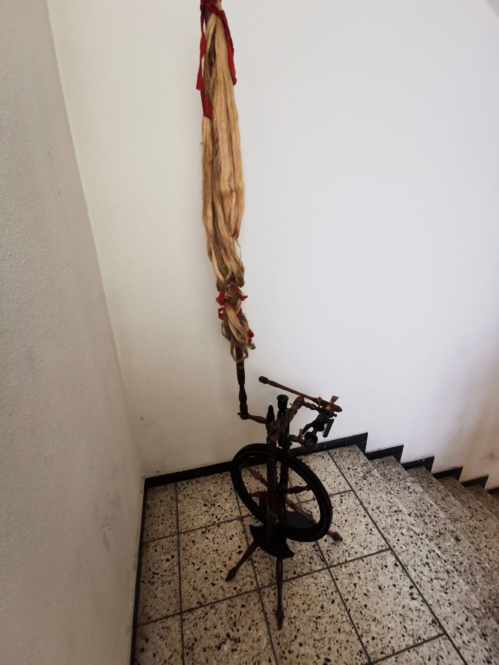 Ruote per filare: Antikes Spinnrad um1900 – Usato da Mellingen venduto da fra_g7y8 1