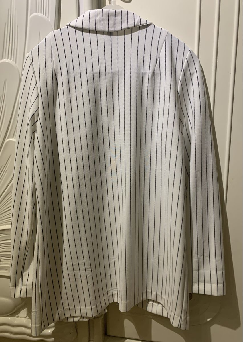 H&M Jacken: H&M Damen Blazer, Gr. S – Gebraucht aus Zollikerberg von Jvac2 1