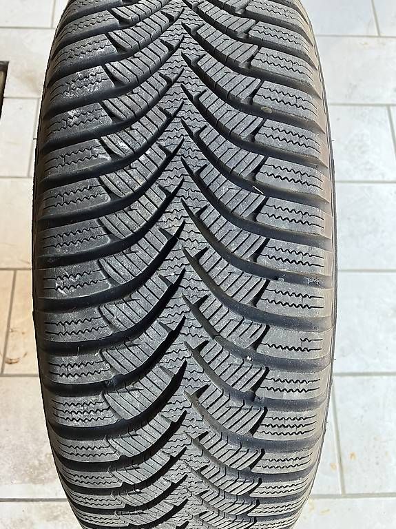 Pneumatici & Ruote complete: 4 Winterräder Fiat, Lancia  – Usato da Schinznach Bad venduto da yomann