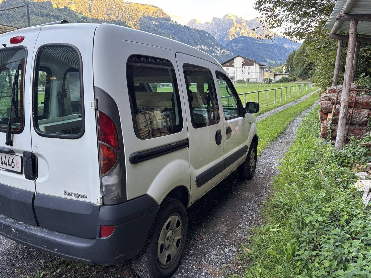 Renault Automobili: Kango – Usato da Dallenwil venduto da ode_m86c 1