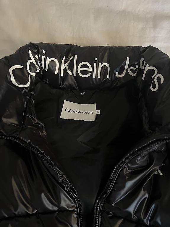 Giacche: Jacke Calvin Klein – Usato da Schnottwil venduto da pacha08 2
