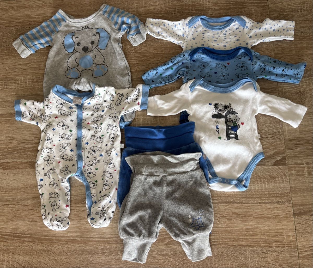 Kleiderpakete & -sets: 7tlg Newborn Set Gr 50 – Gebraucht aus Ebikon von Regipe
