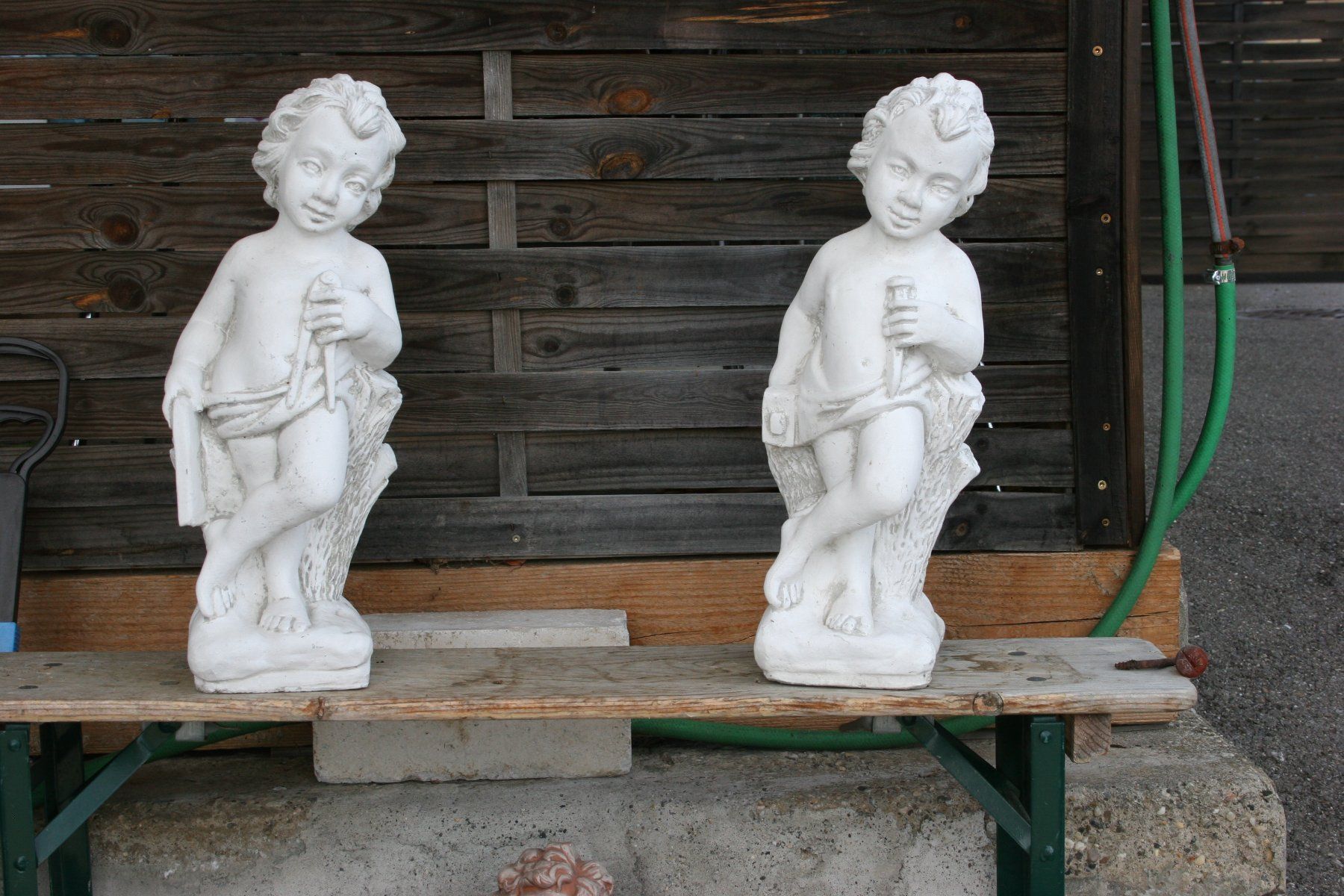 Statuette: 2 STEINFIGUREN (ENGELSTIL) – Usato da Wauwil venduto da Vintagesky 1