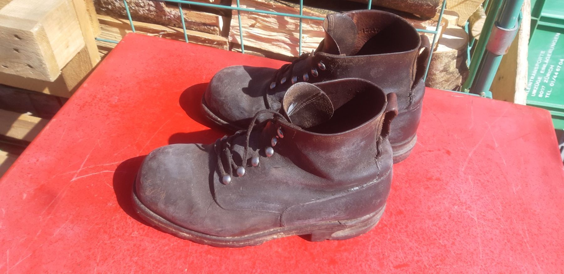 Herrenschuhe: 1Paar alte Militärschuhe – Gebraucht aus Wolfhalden von Quiria68 1