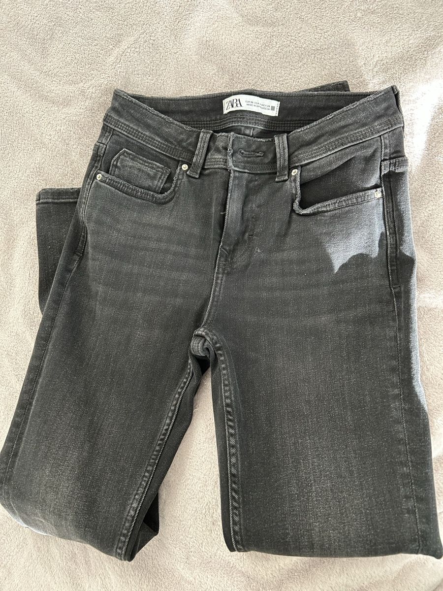 Zara Jeans: Jeans Zara noir delavé size 36 – Usato da Epalinges venduto da kat_lyp6