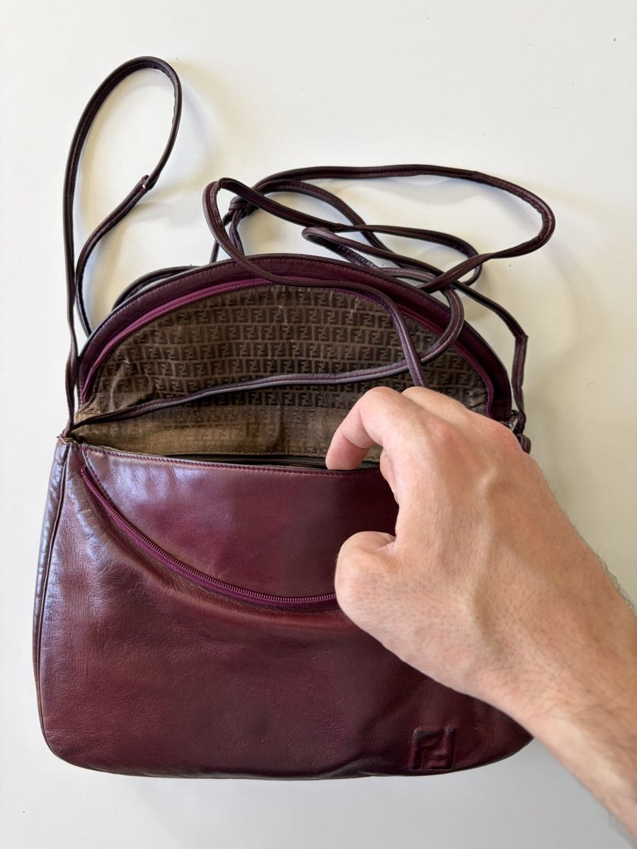 Fendi Taschen für Damen: Fendi Tasche Leder Bordeaux Sternen – Gebraucht aus Zürich von manueldnl 2