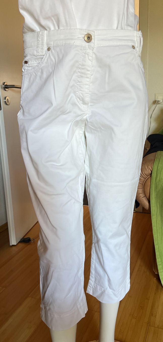 Brax Pantaloni: Brax 3/4 Hose Gr. 40 – Usato da Bonaduz venduto da Malves10 2