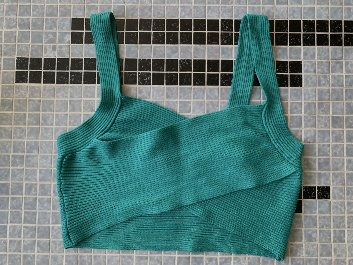 Mango Top: Crop top Mango 🌴🌞 vert taille M – Nuovo (secondo la descrizione) da Lausanne venduto da Xiaoxi