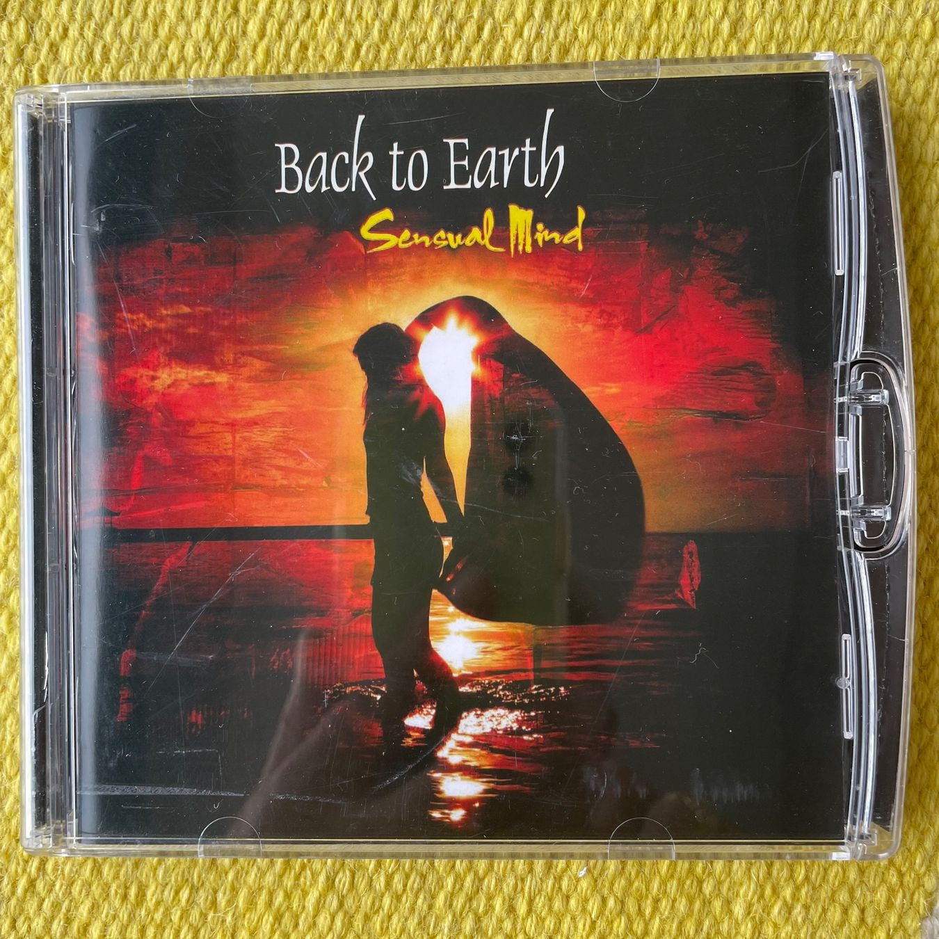 CD: BACK TO EARTH-SENSUAL MIND – Usato da Rorschacherberg venduto da CD-Roli