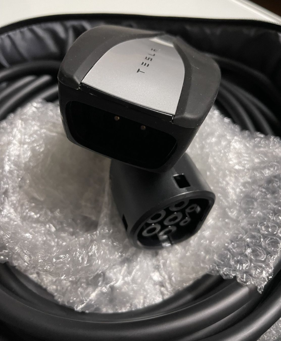 Tesla Tutti pezzi di ricambio auto: Tesla Mobiles Ladeset - Schuko – Nuovo e nell'imballaggio originale da Oftringen venduto da vuc_frq6 3