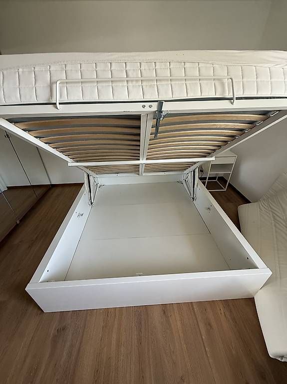 Letti: Lit box avec matelas – Usato da Tolochenaz venduto da cla_8q85 1