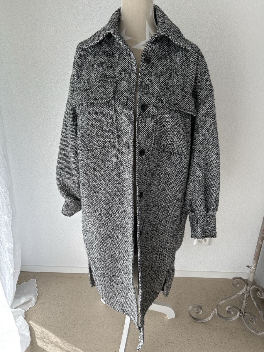 H&M Cappotti: H&M Oversize Mantel – Usato da Langwiesen venduto da Cattii