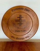 Wandteller aus Holz Turnverein Hard Zürich 1927 Veteran1947