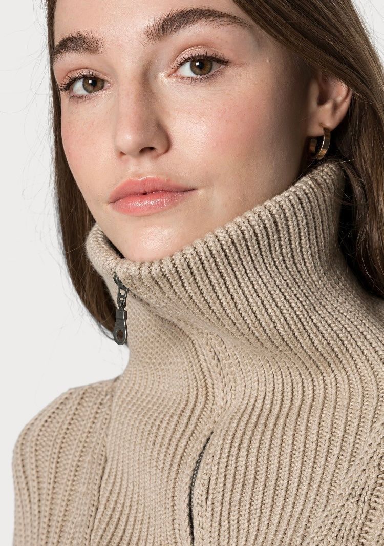 Pullover & Sweatshirts: Strickpullover Beige Half Zip – Neu (gemäss Beschreibung) aus Therwil von blubblubblubb 1