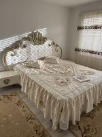 Elegantes Schlafzimmer-Set, Schrank, Bett, Top Zustand!