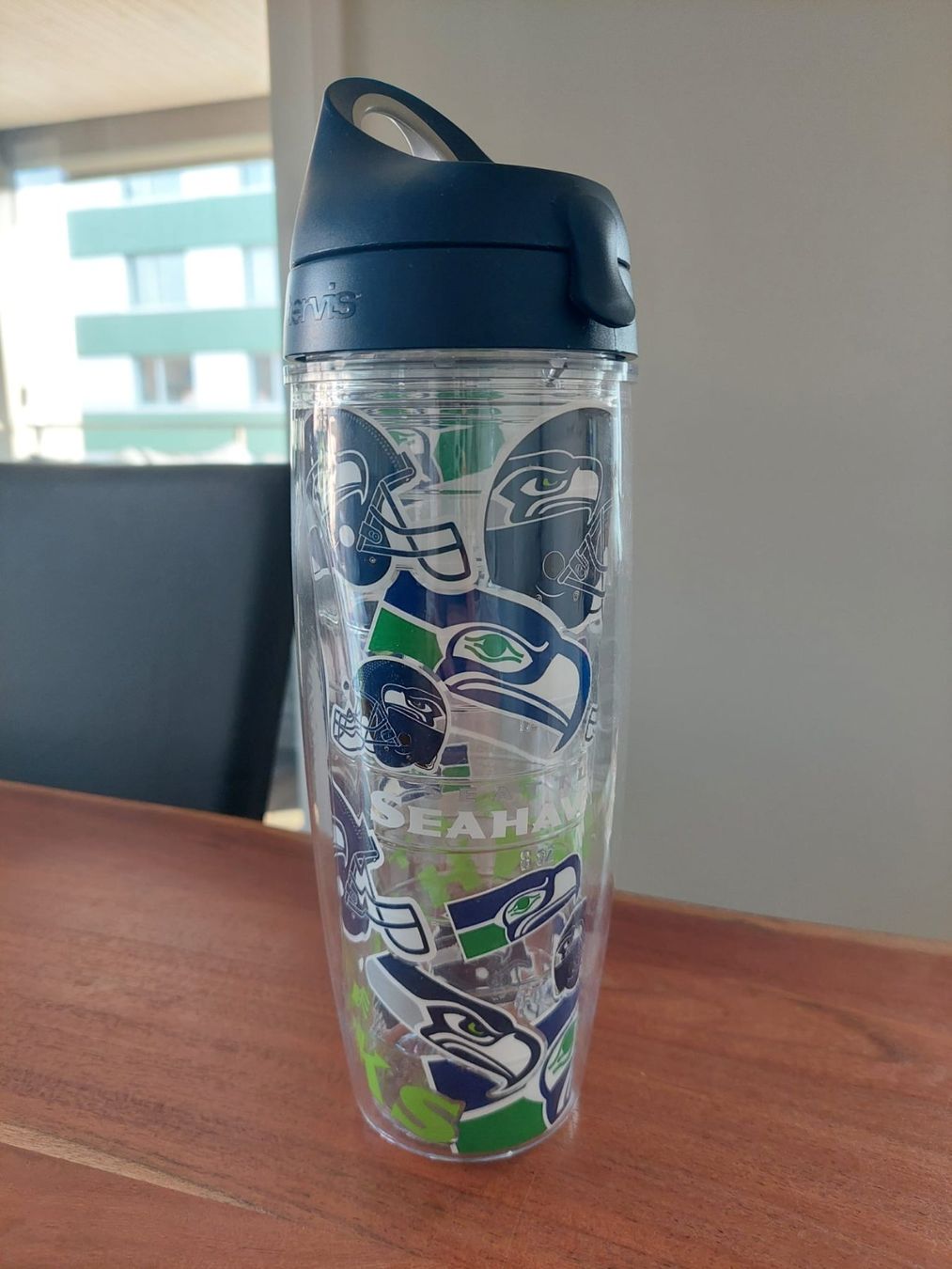 Trinkflaschen & Thermosflaschen: Trinkflasche Seattle Seahawks / NFL neu – Neu (gemäss Beschreibung) aus Frauenfeld von sondereggerjessica
