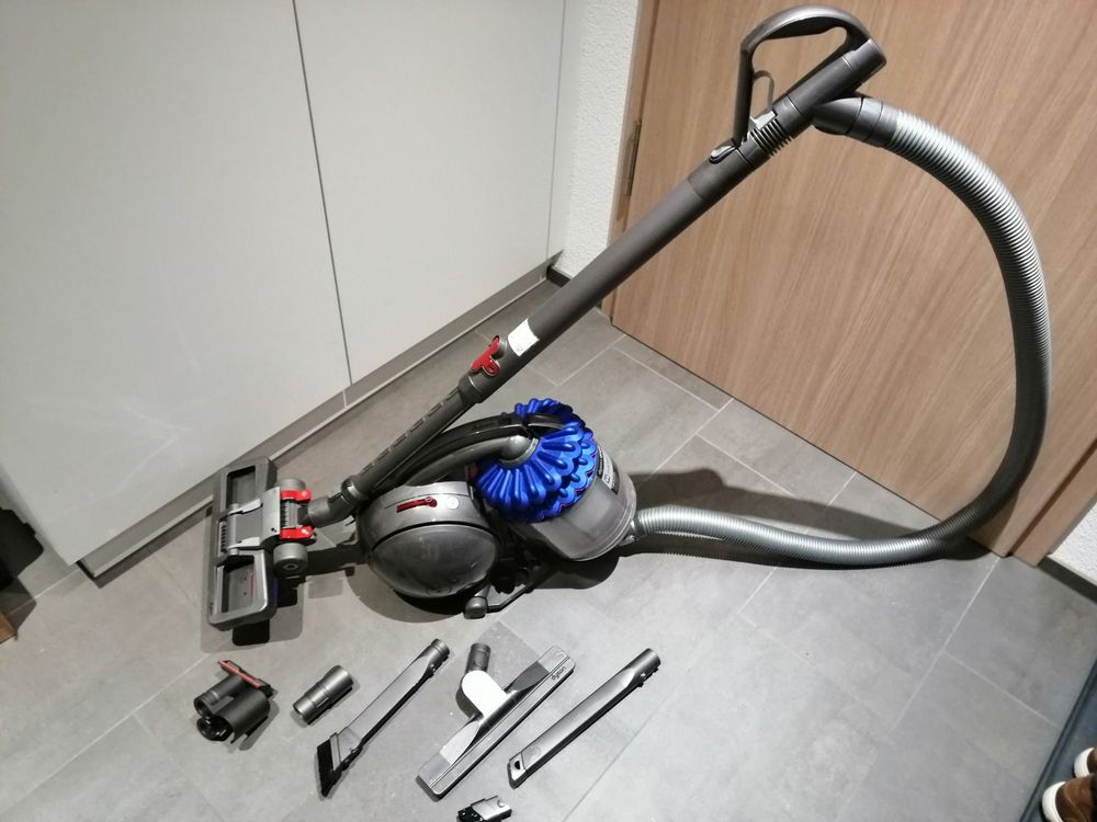 Wunderbar Dyson Dc52 Reinigen Fotos