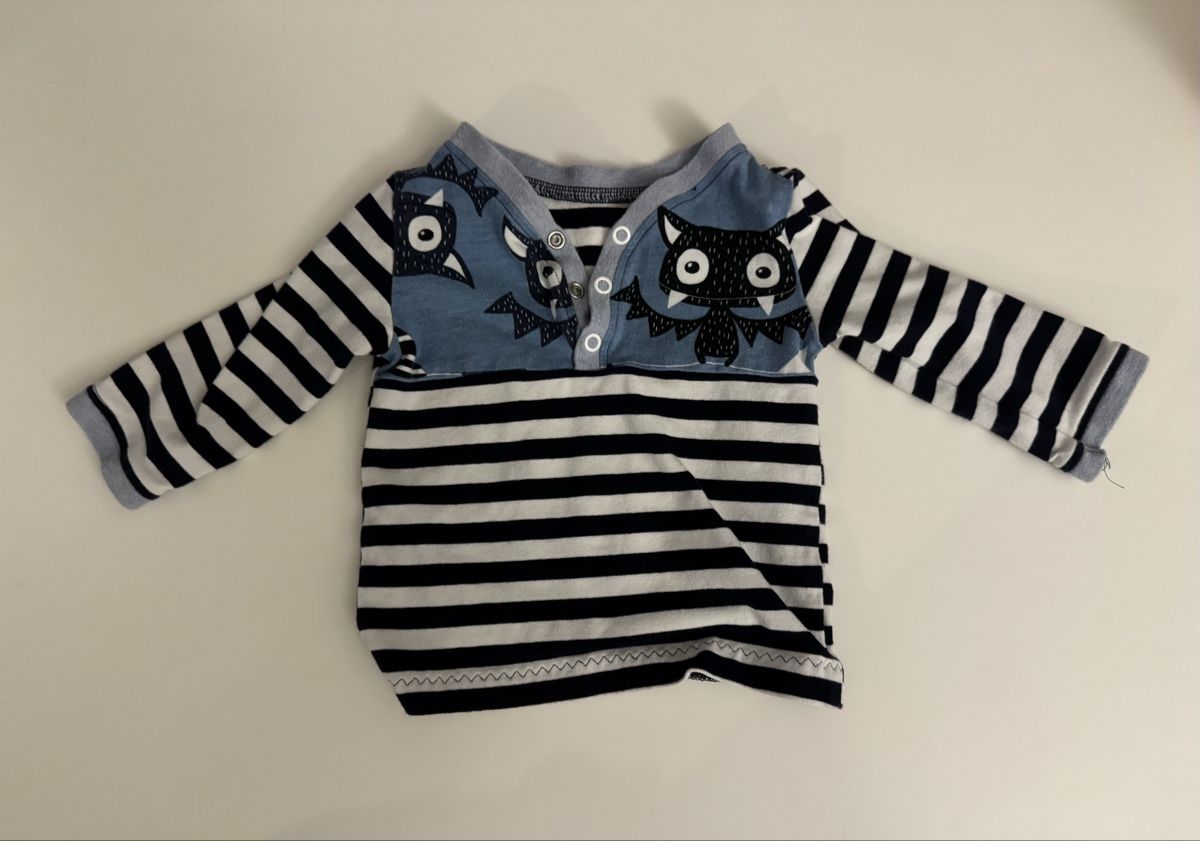 Lotti & Set di vestiti: Baby set - shirt and pants – Usato da Basel venduto da pet_2mhp 1