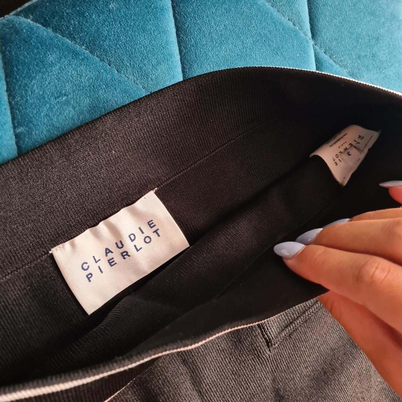 Claudie Pierlot Röcke: Claudie Pierlot Minirock schwarz – Gebraucht aus Emmen von mak31 2
