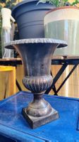 Vase en fonte