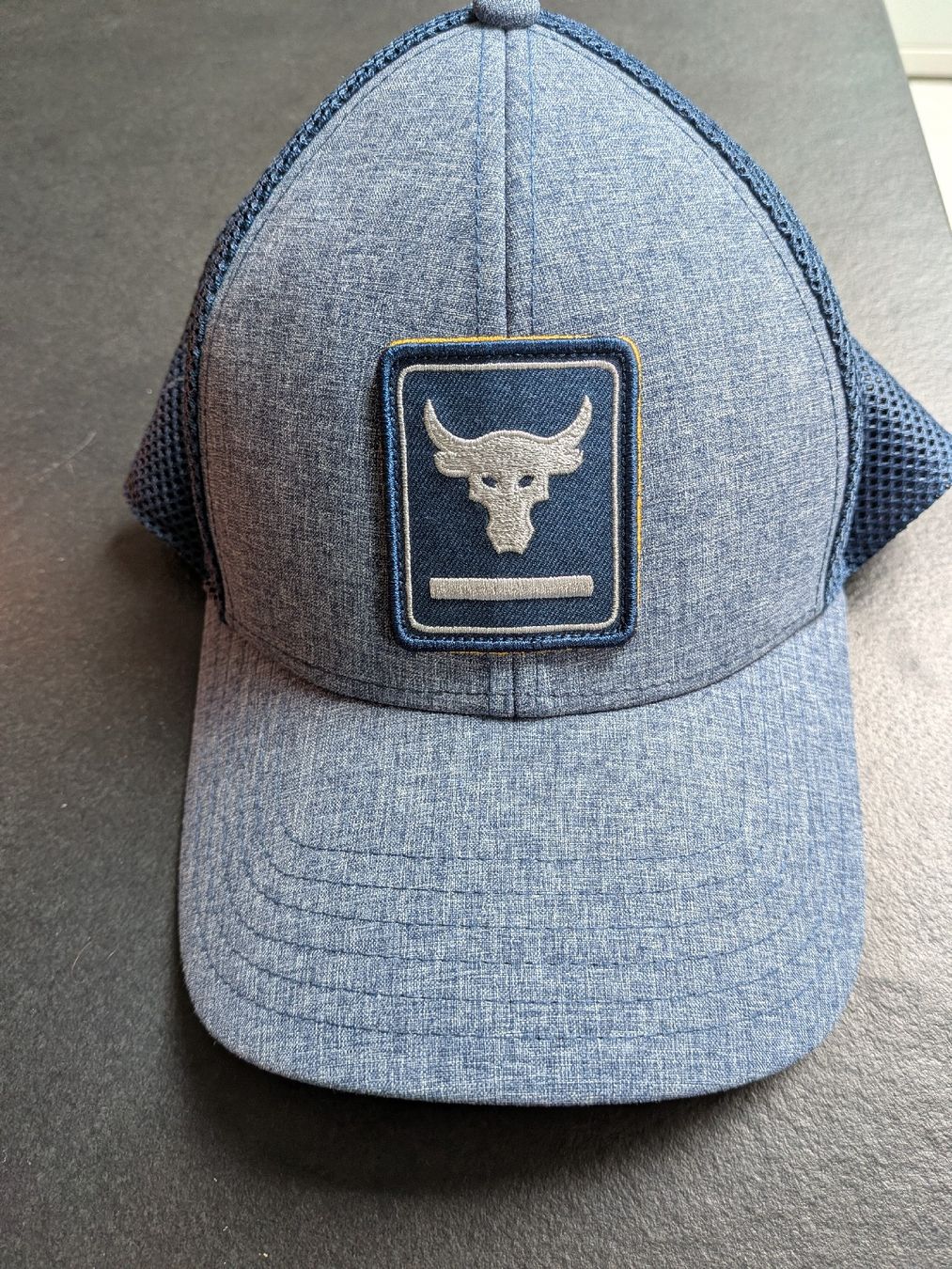 Altro in  Abbigliamento & Accessori: Under Armour Project Rock – Usato da Küssnacht am Rigi venduto da schweizerrose