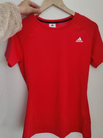 Adidas Fuchsia, Grösse M, für Frau🙋🏻‍♀️