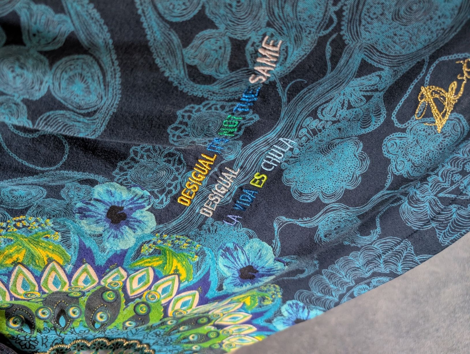 Desigual Kleider: Kleid Desigual, Gr. L – Gebraucht aus Winterthur von voan 2