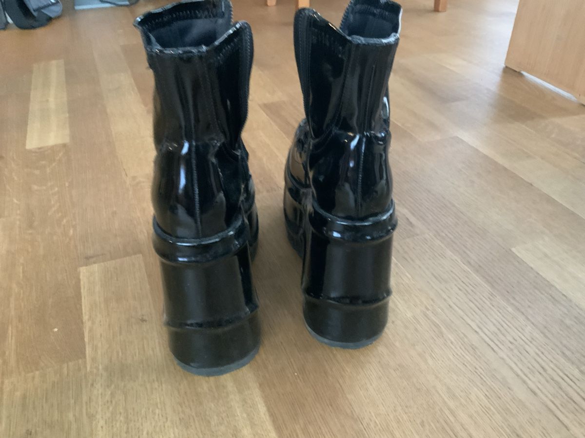 Chaussures femmes: Demoniacult Wave 110, Grösse 39 – D'occasion à Domat/Ems par scarnuz1 4