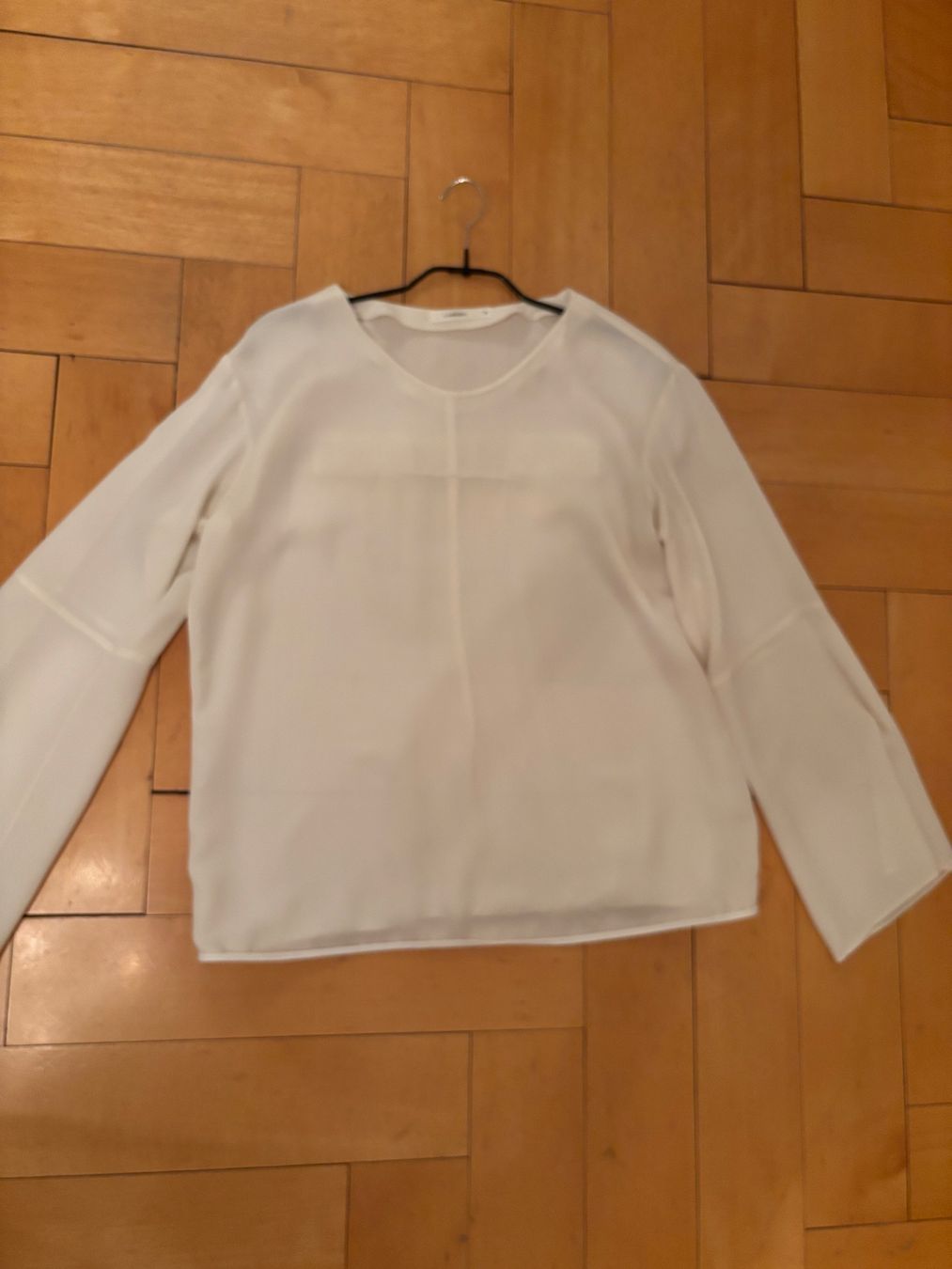 Lis Lareida Chemisiers: Lis Lareida Bluse, Seide, Gr.36,  cool, Np:320.- – D'occasion à St.Gallen par shiwi12 4