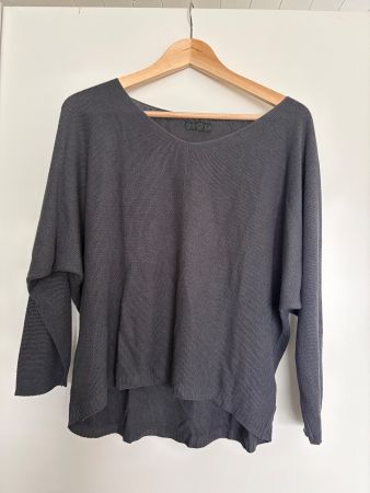 Damenpulli Gr. L grau