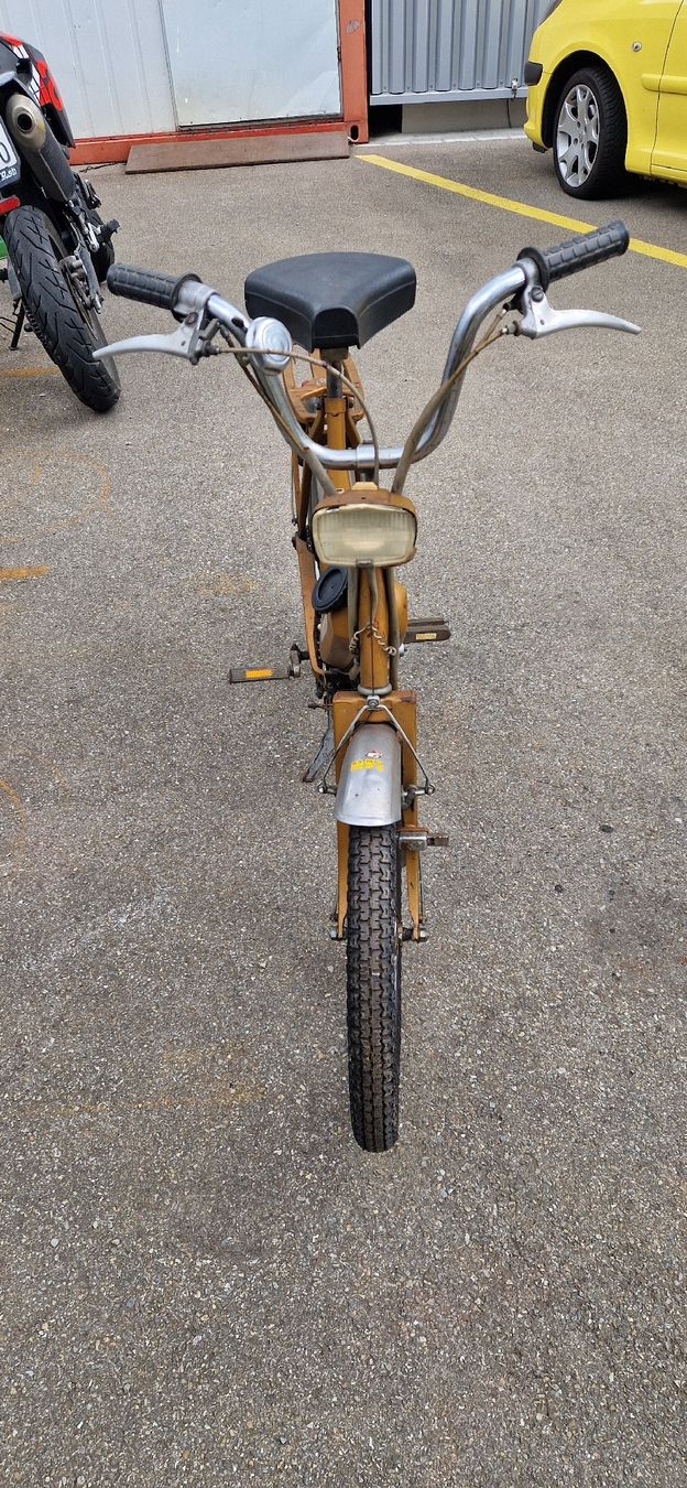 Mofas: Motobecane Cady M1 Restaurationsprojekt oder Teilespender – Defekt aus herisau von buffalo551 1